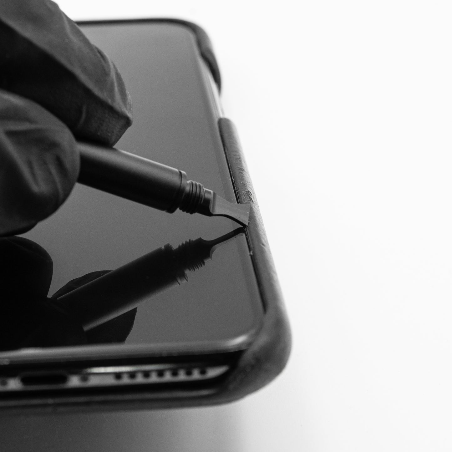 Phone/Port Micro-Tool